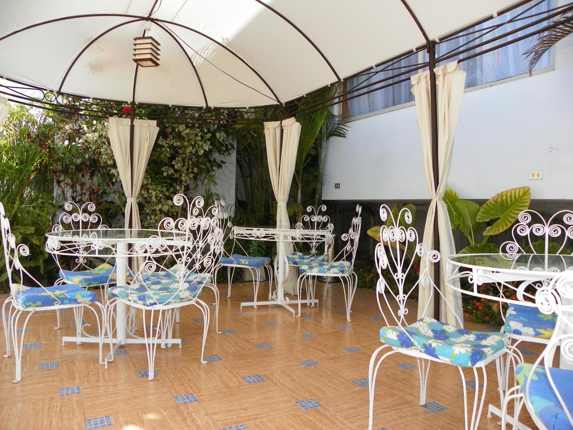 Hotel Savona Arica Exteriör bild